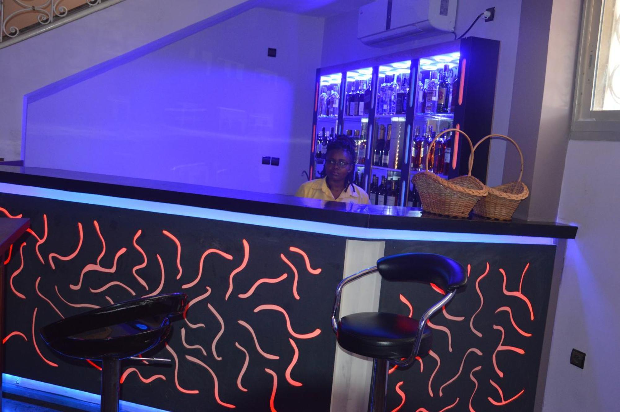 Nikita Hotel Yaoundé Eksteriør bilde
