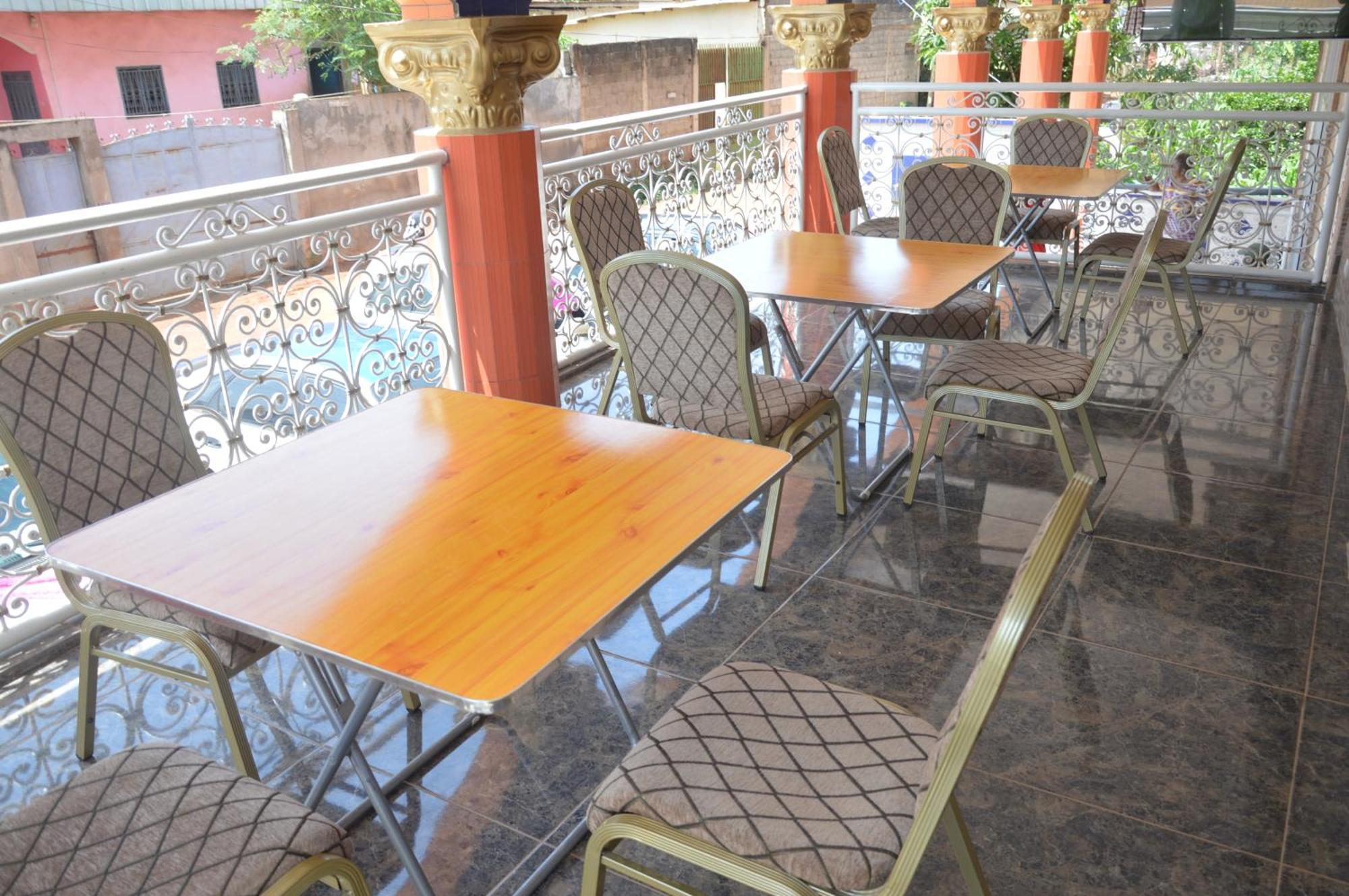 Nikita Hotel Yaoundé Eksteriør bilde