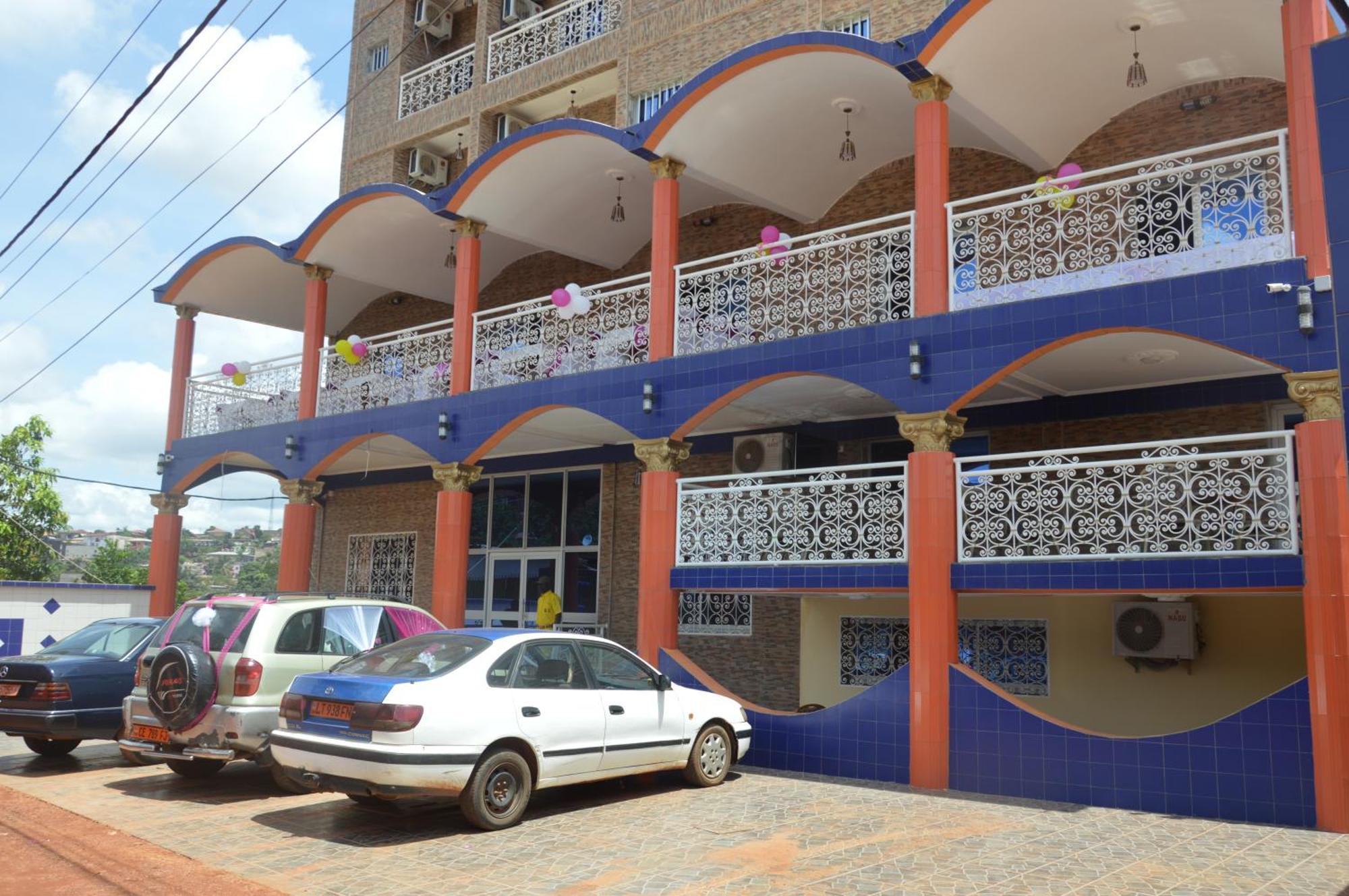 Nikita Hotel Yaoundé Eksteriør bilde
